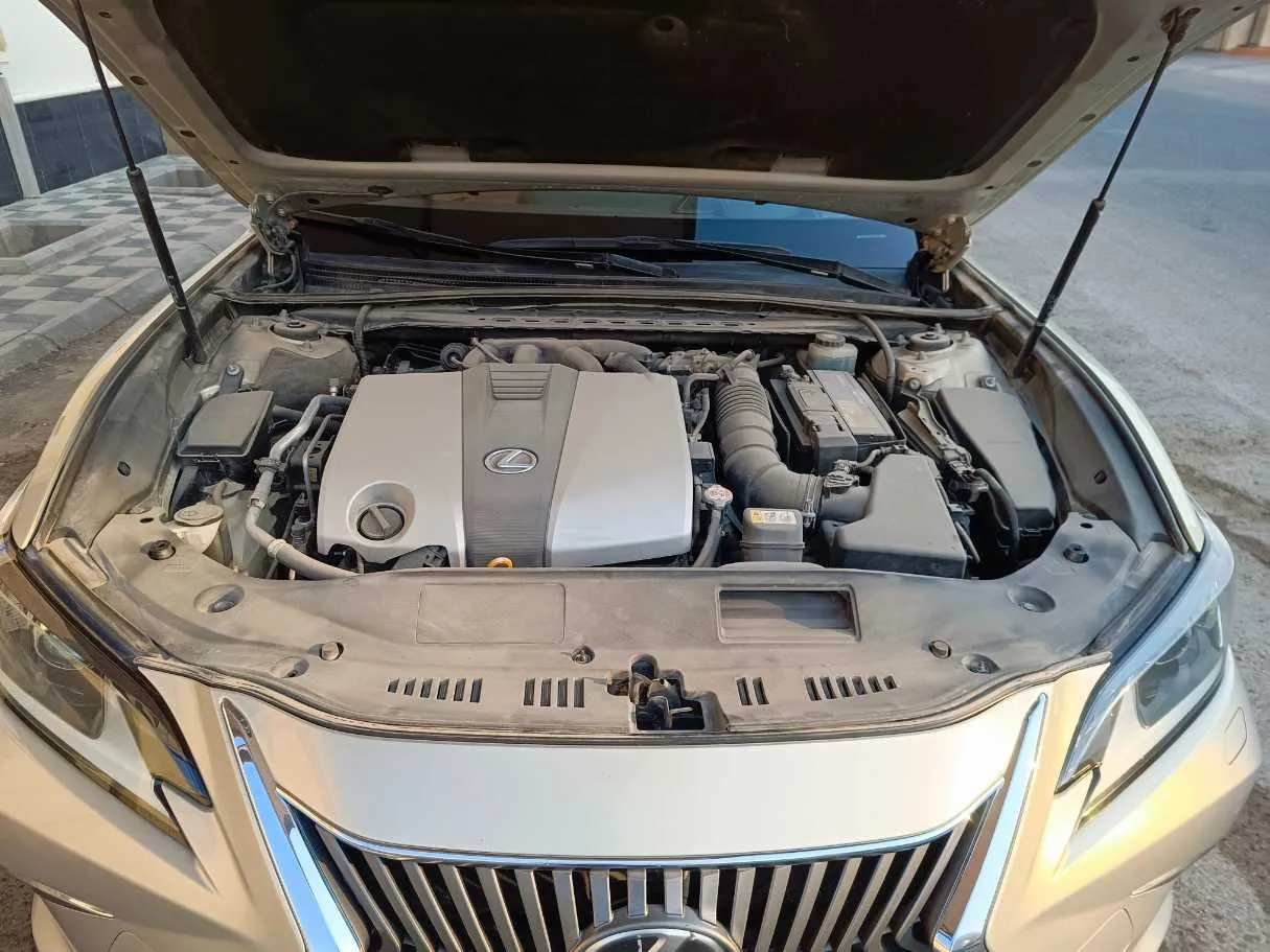 Car image 39