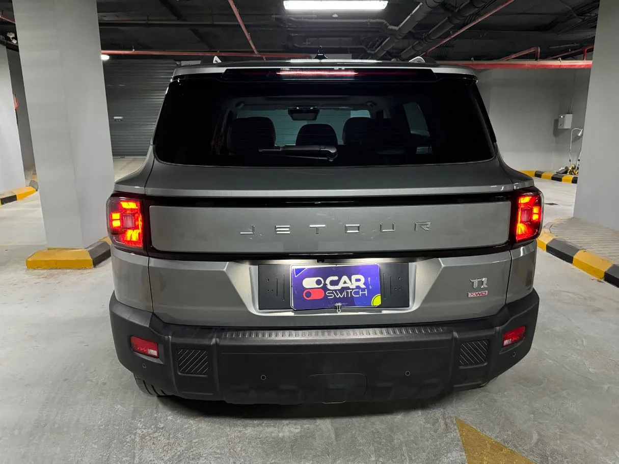 Car image 6