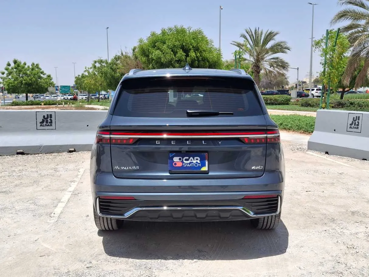 Car image 6