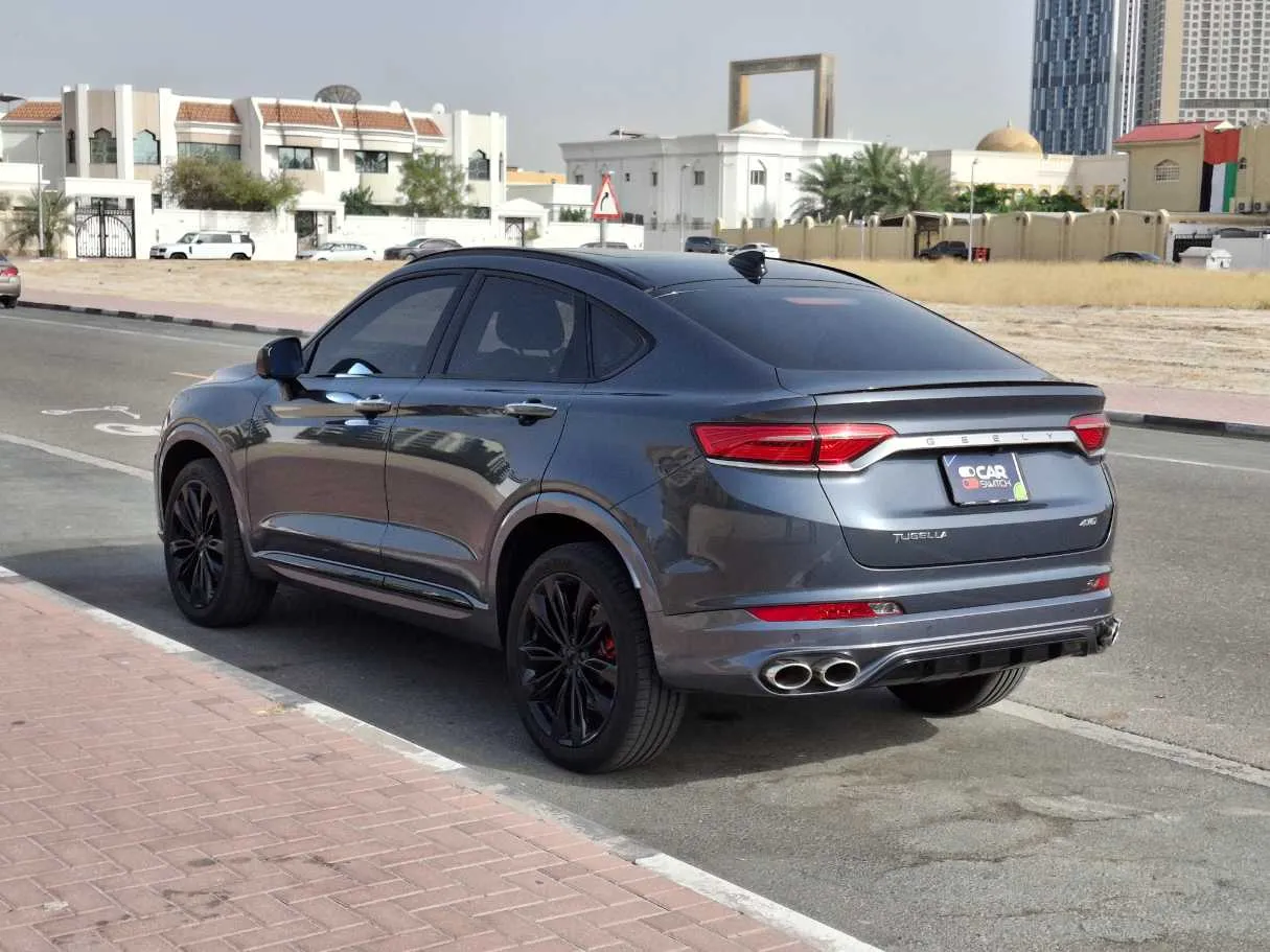Car image 7