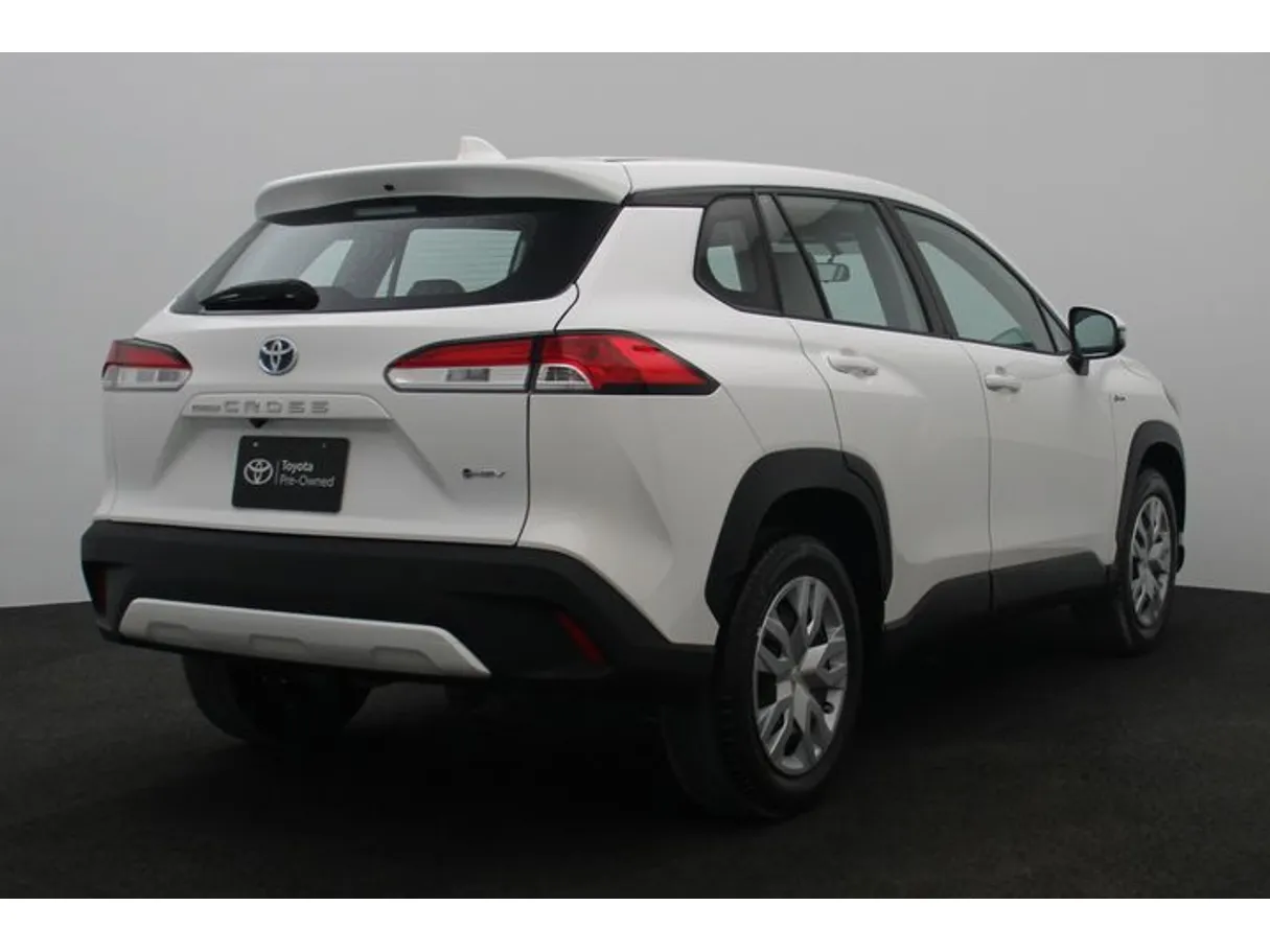 Car image 2