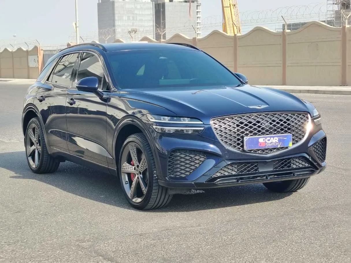 Car image 3
