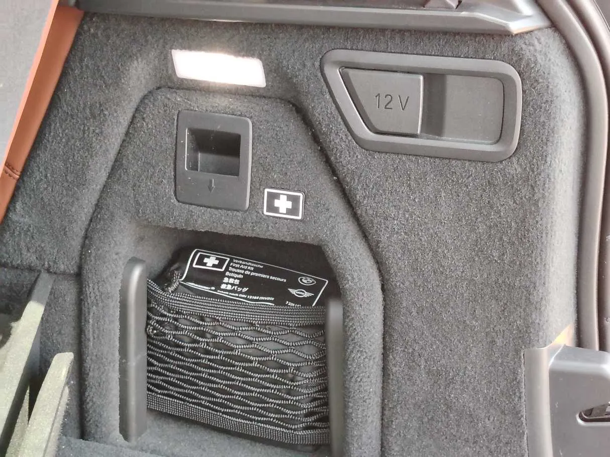 Car image 41