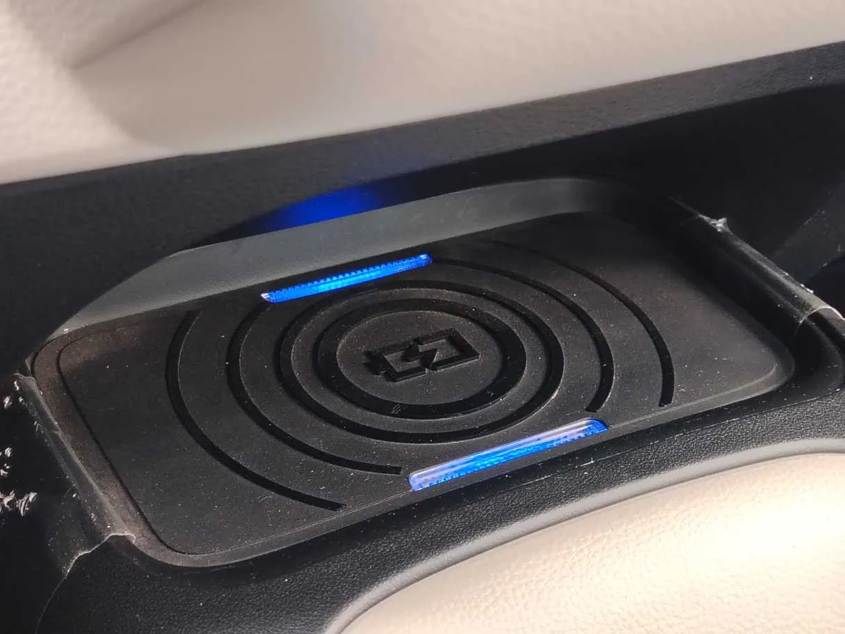 Car image 29