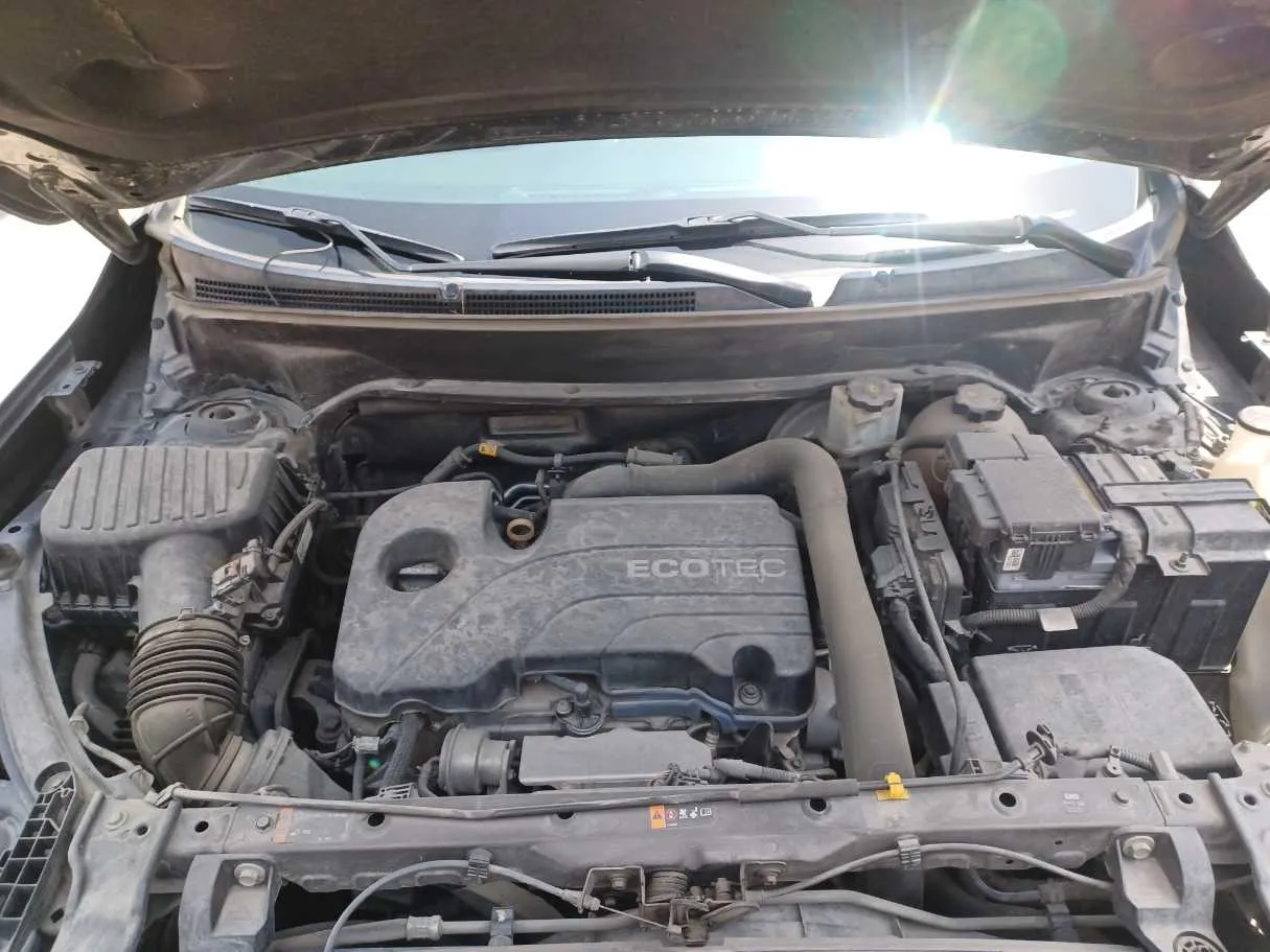Car image 24
