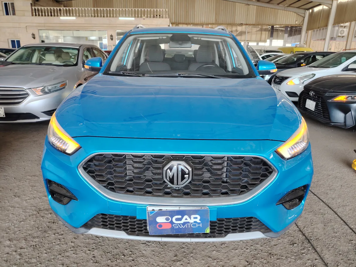 Car image 2