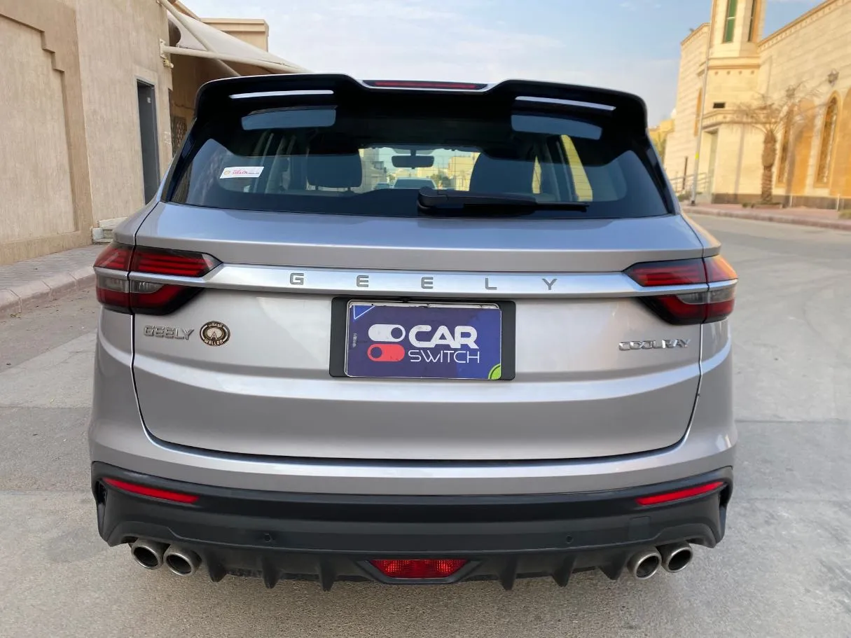 Car image 6