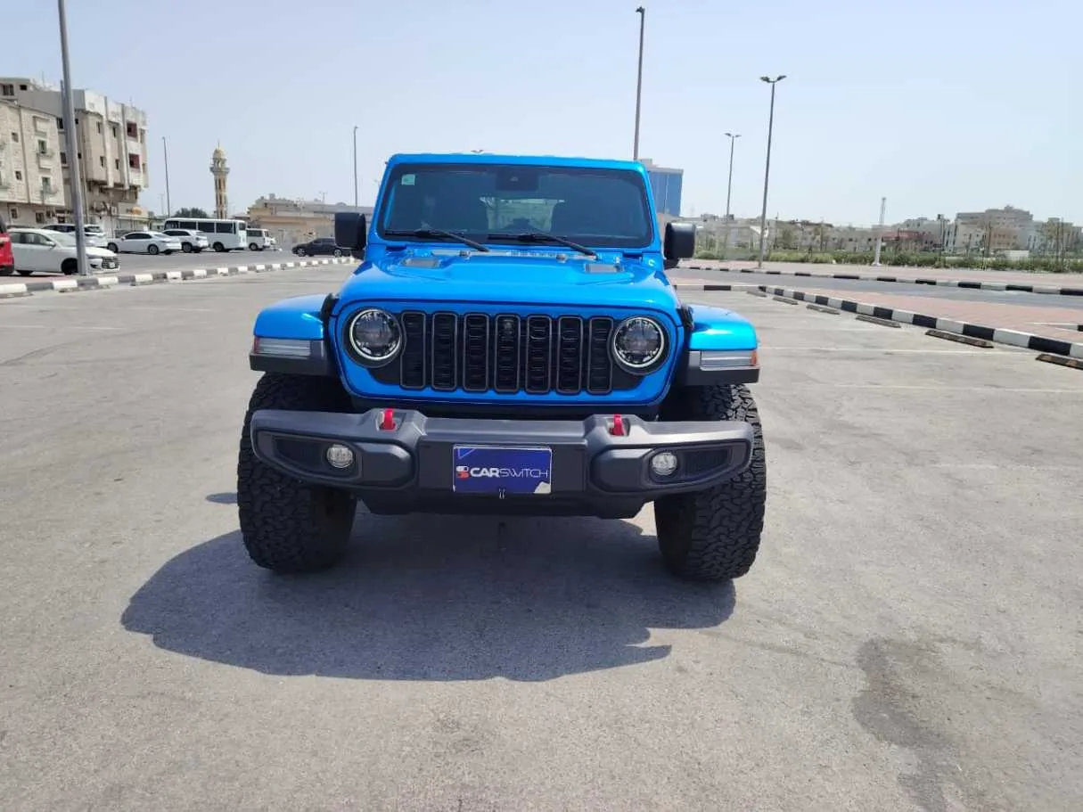 Car image 2