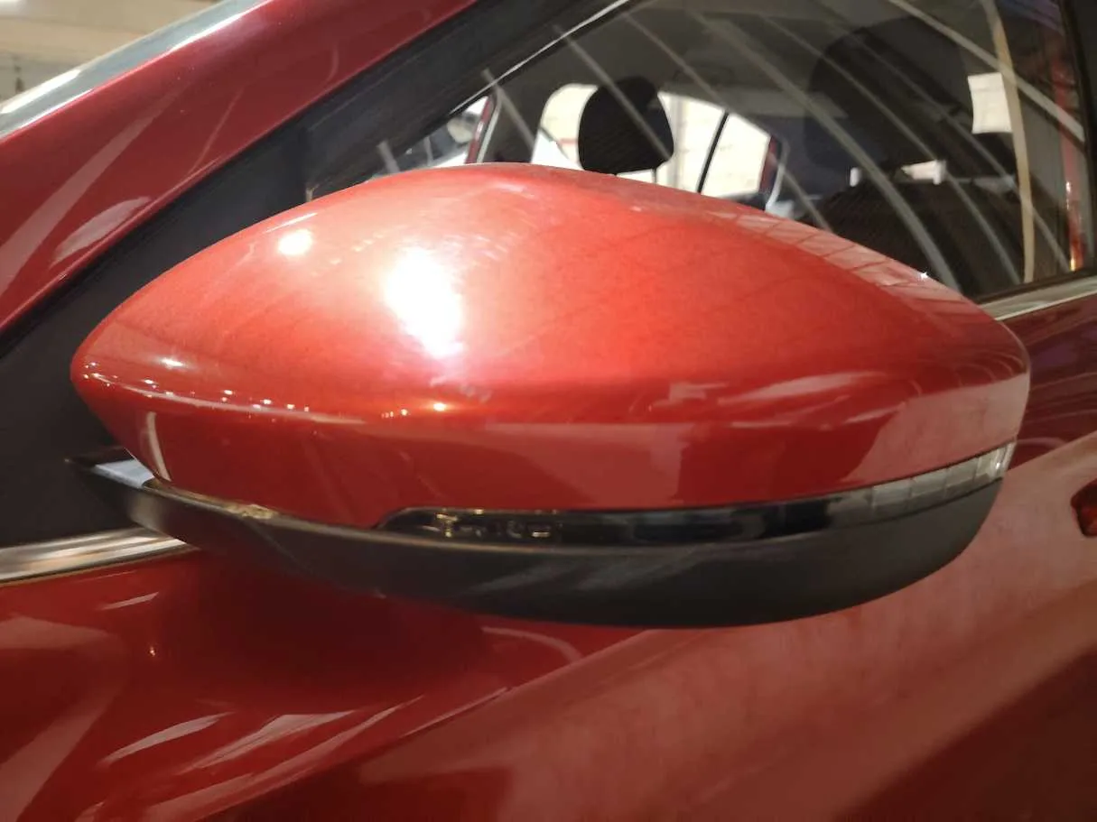 Car image 23
