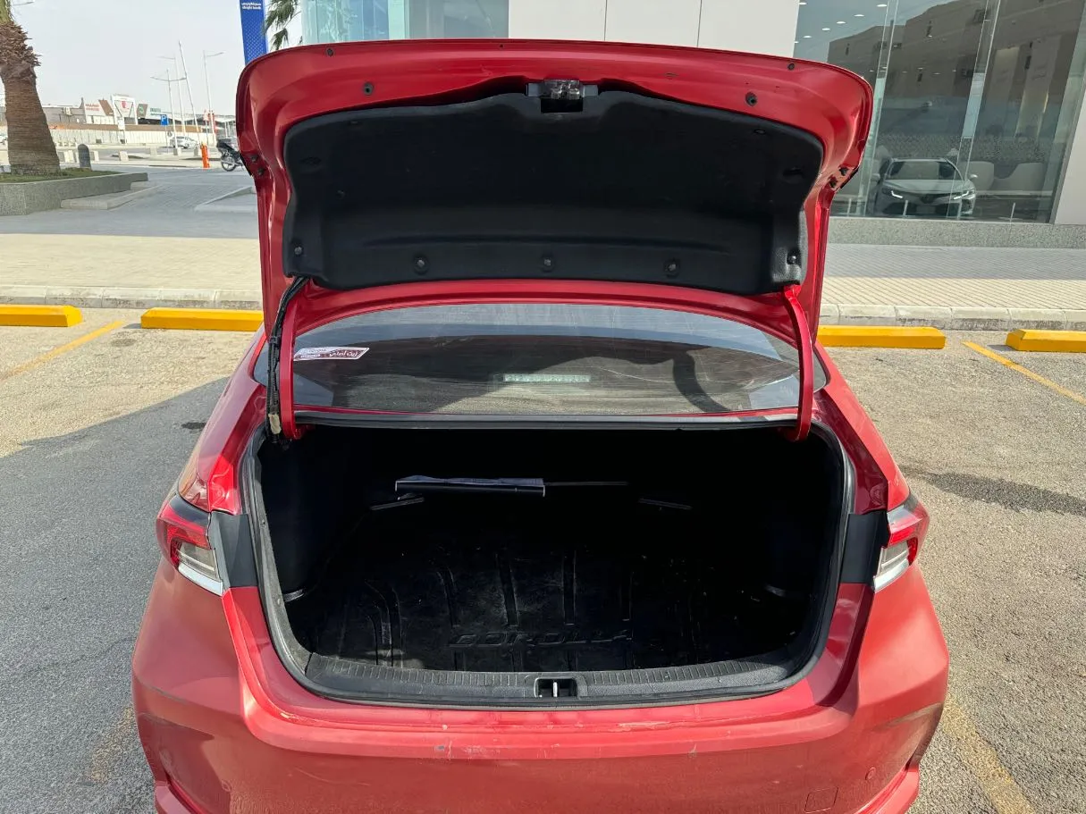 Car image 22