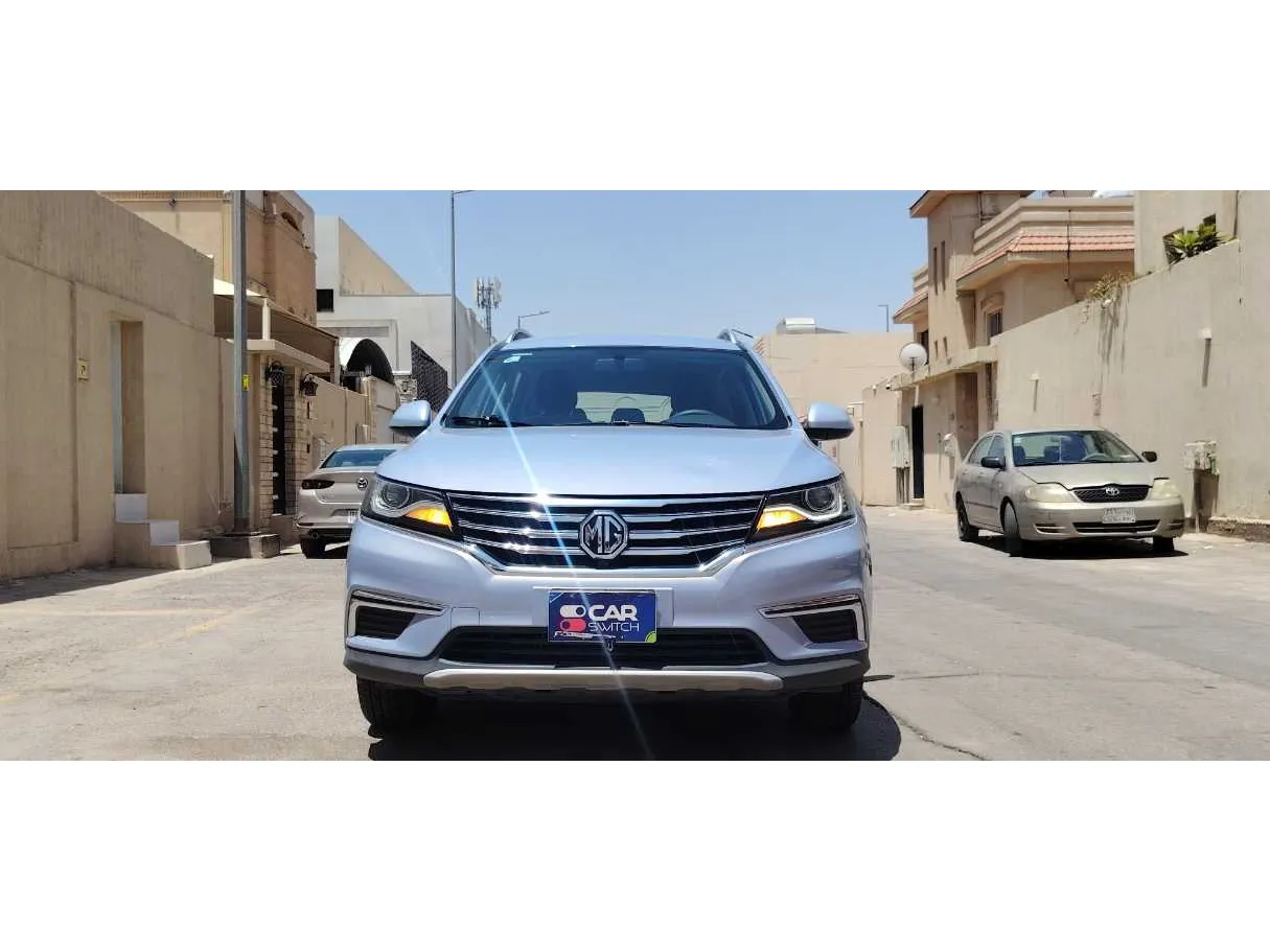 Car image 2