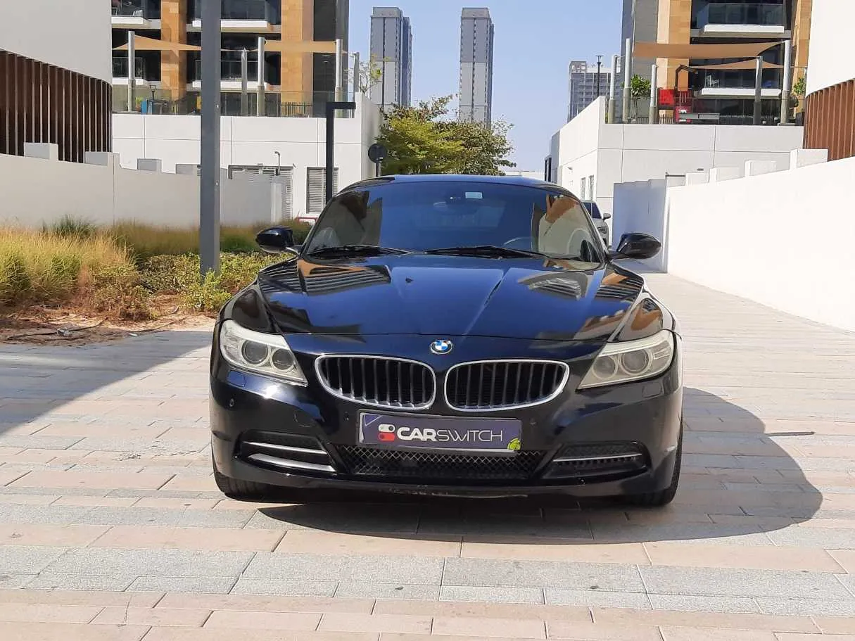 Car image 2