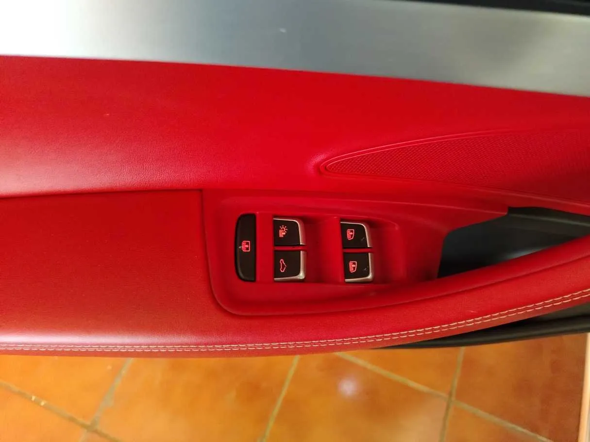 Car image 41