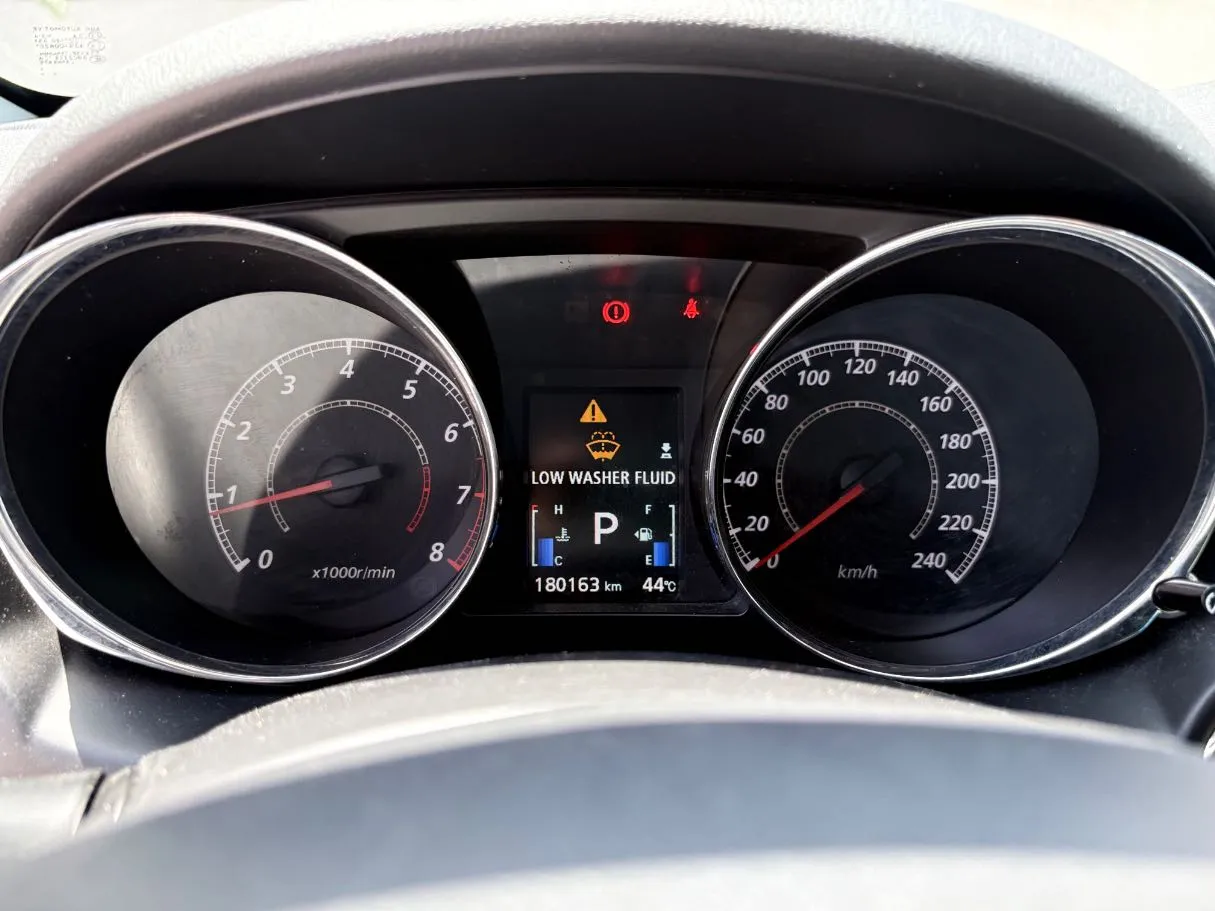 Car image 21