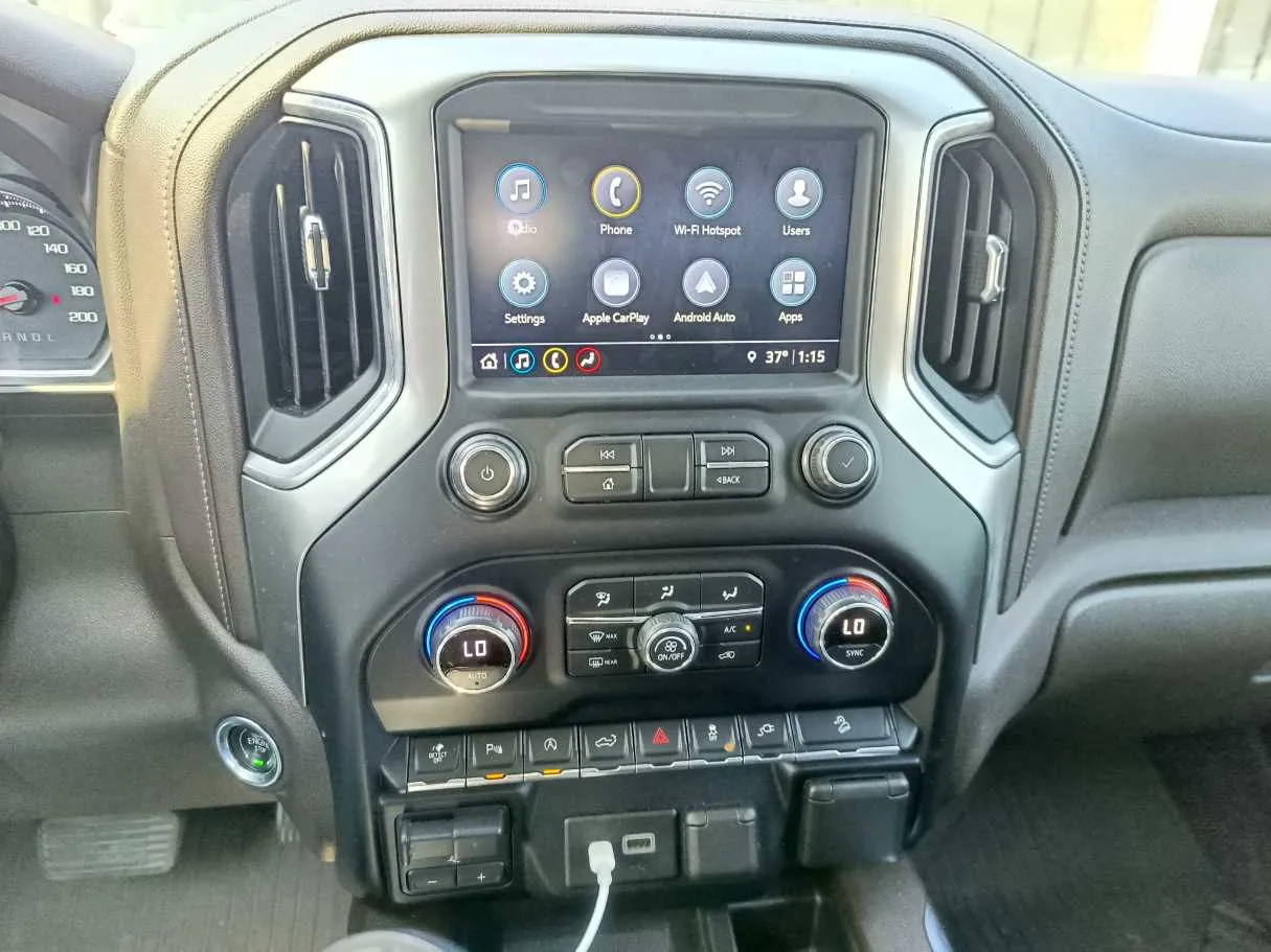 Car image 22