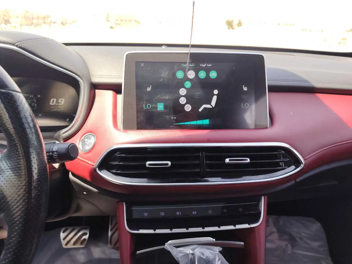 Car image 21
