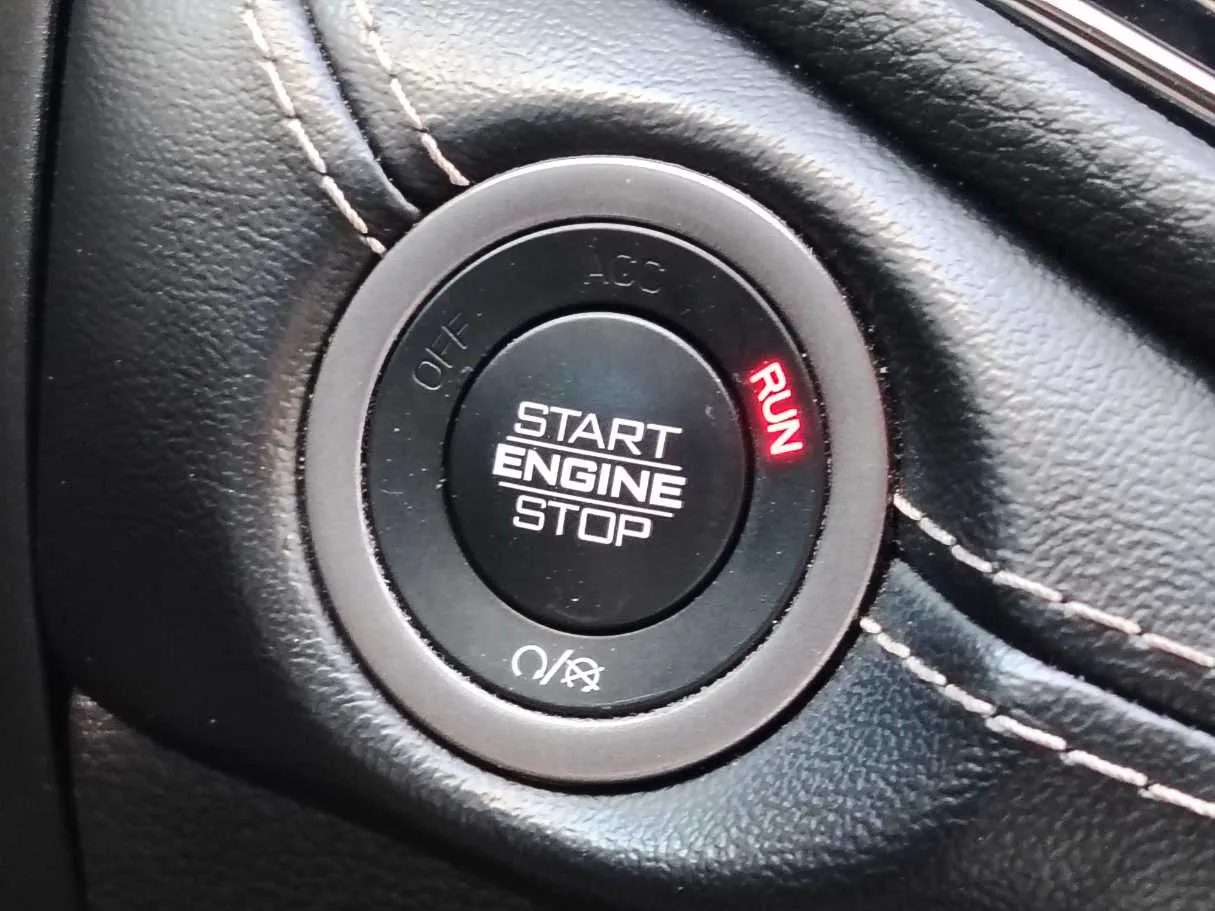 Car image 26