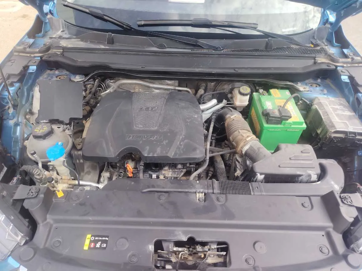 Car image 32