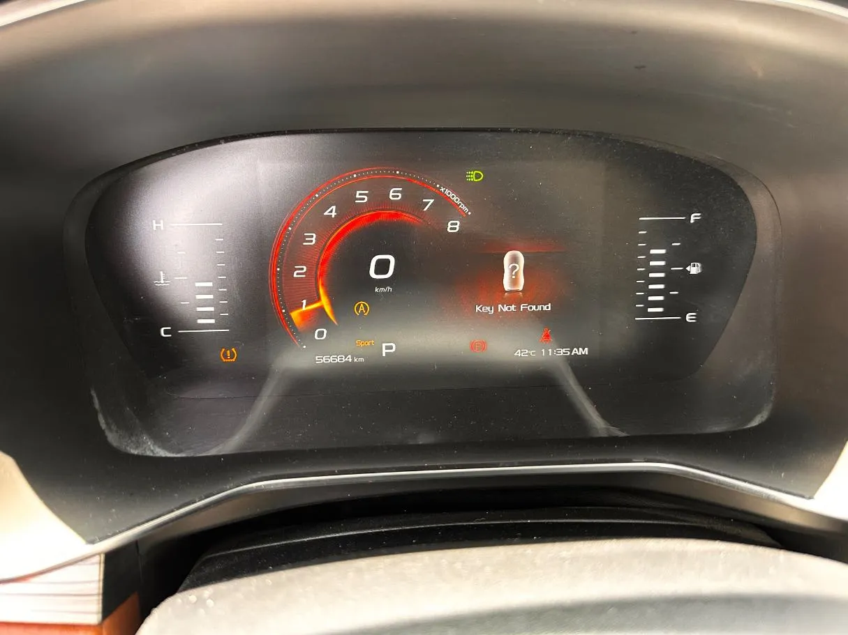 Car image 21