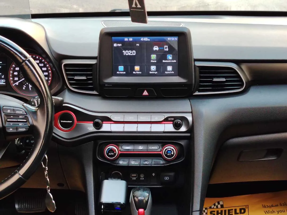 Car image 22