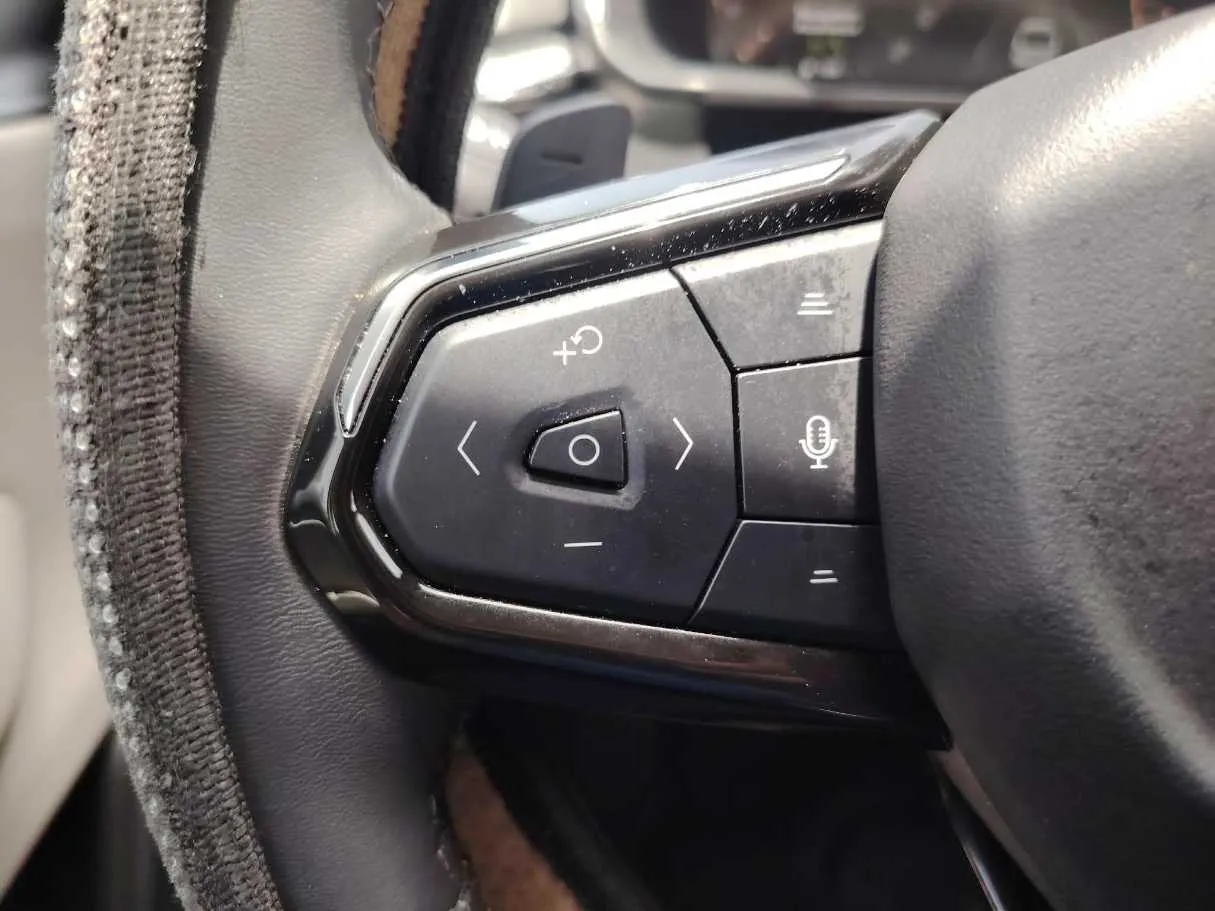 Car image 41