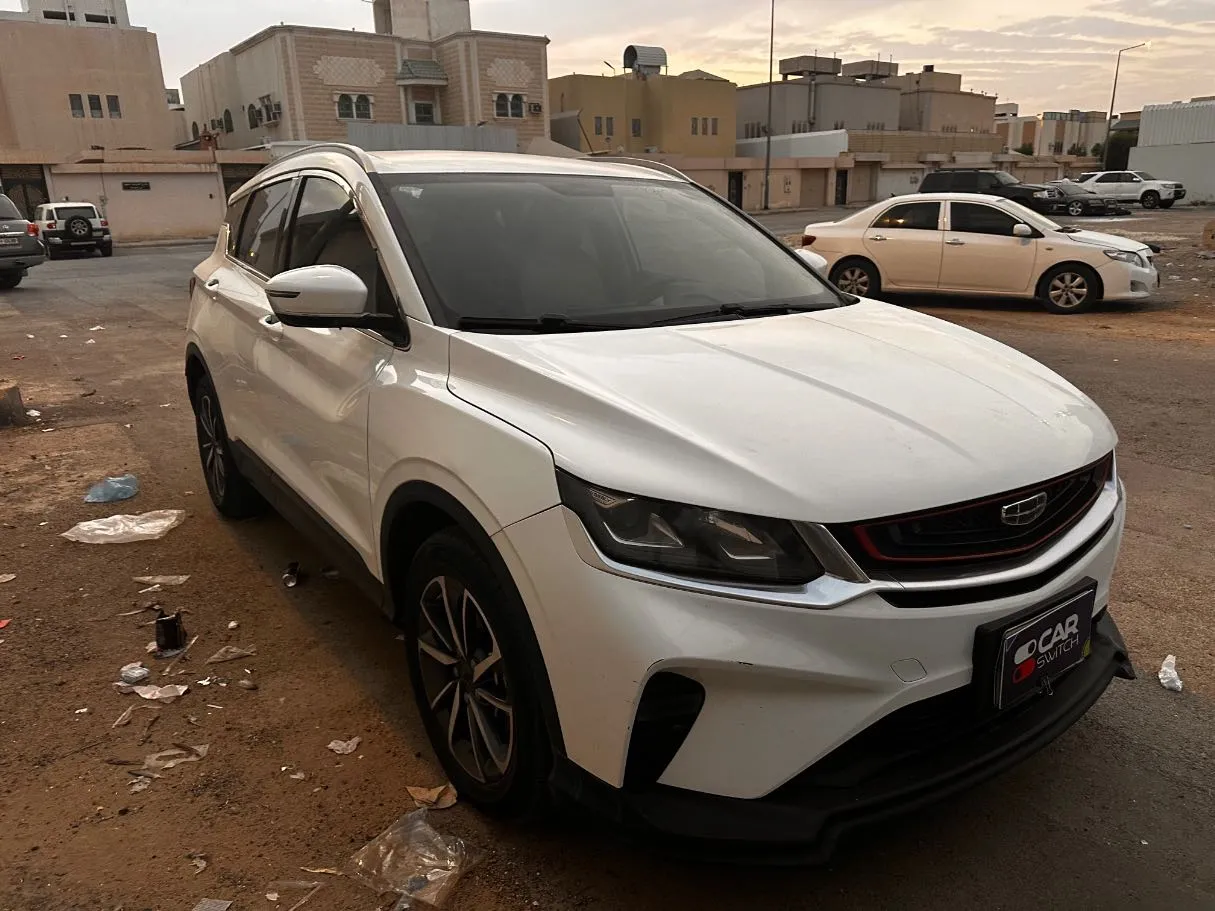 Car image 3