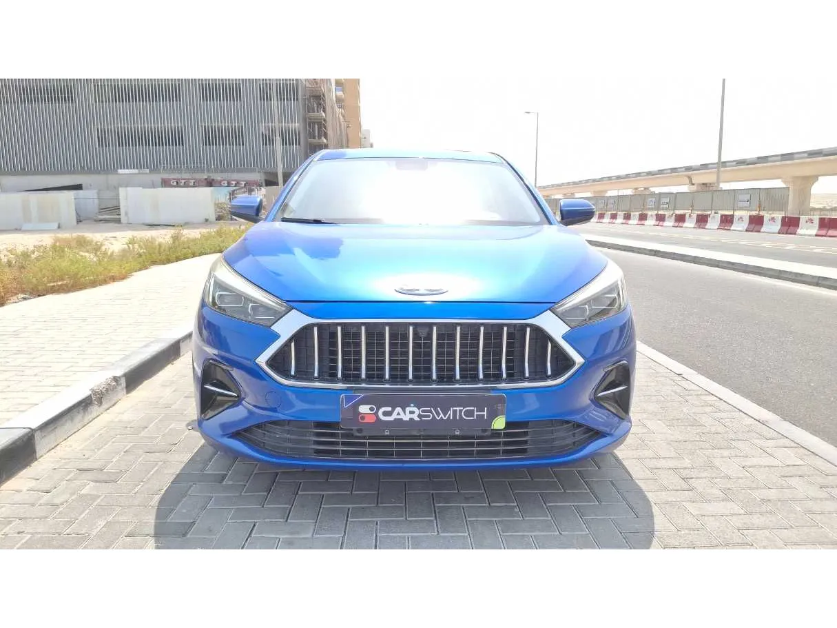 Car image 2