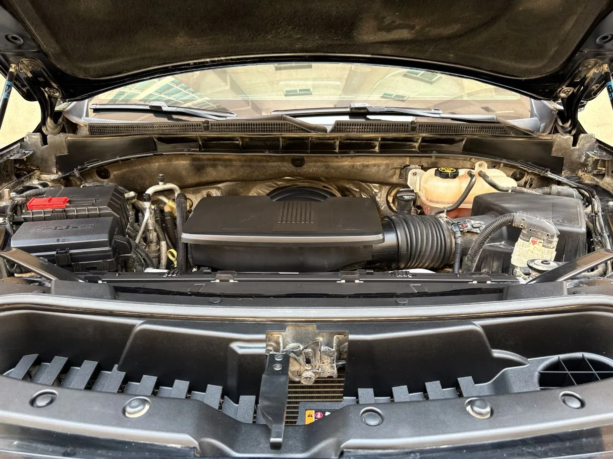 Car image 28