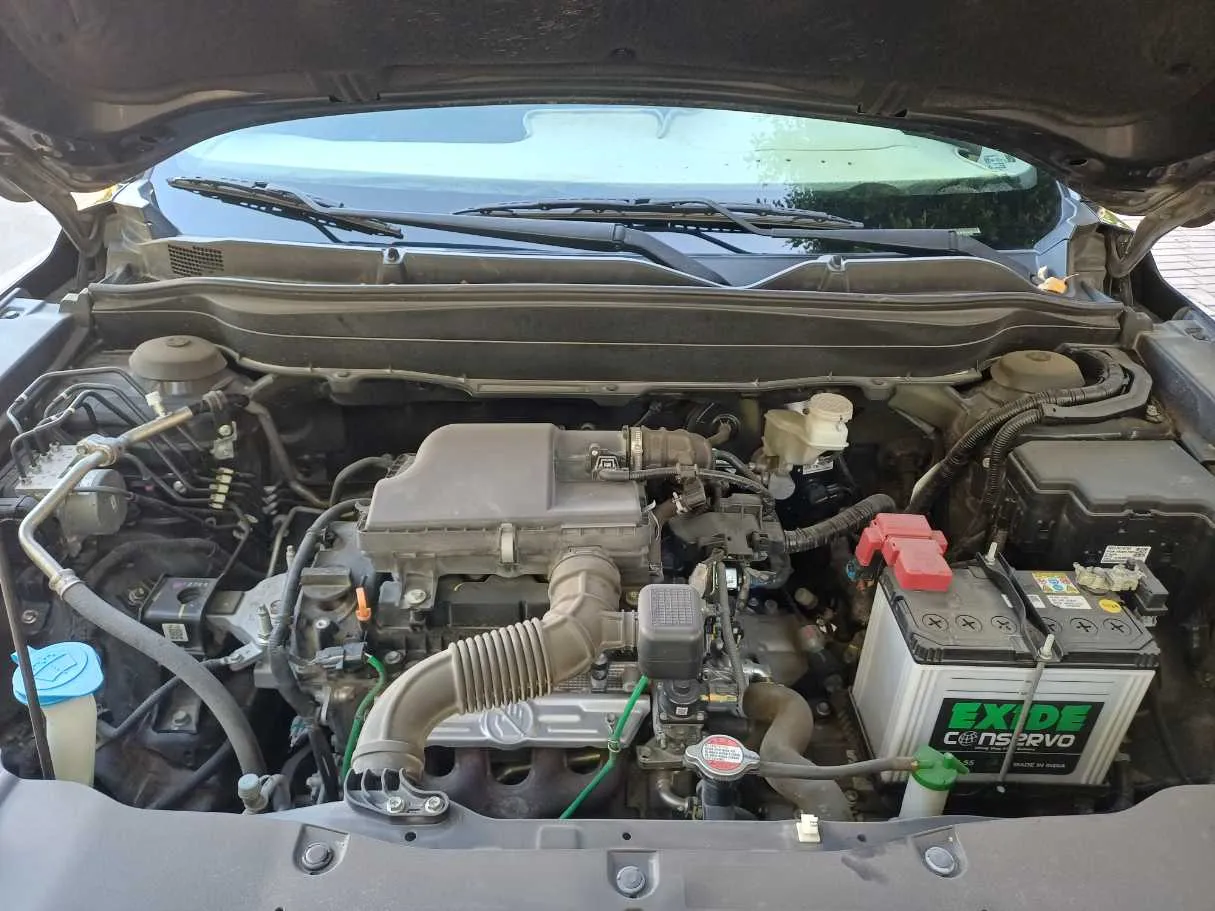 Car image 23