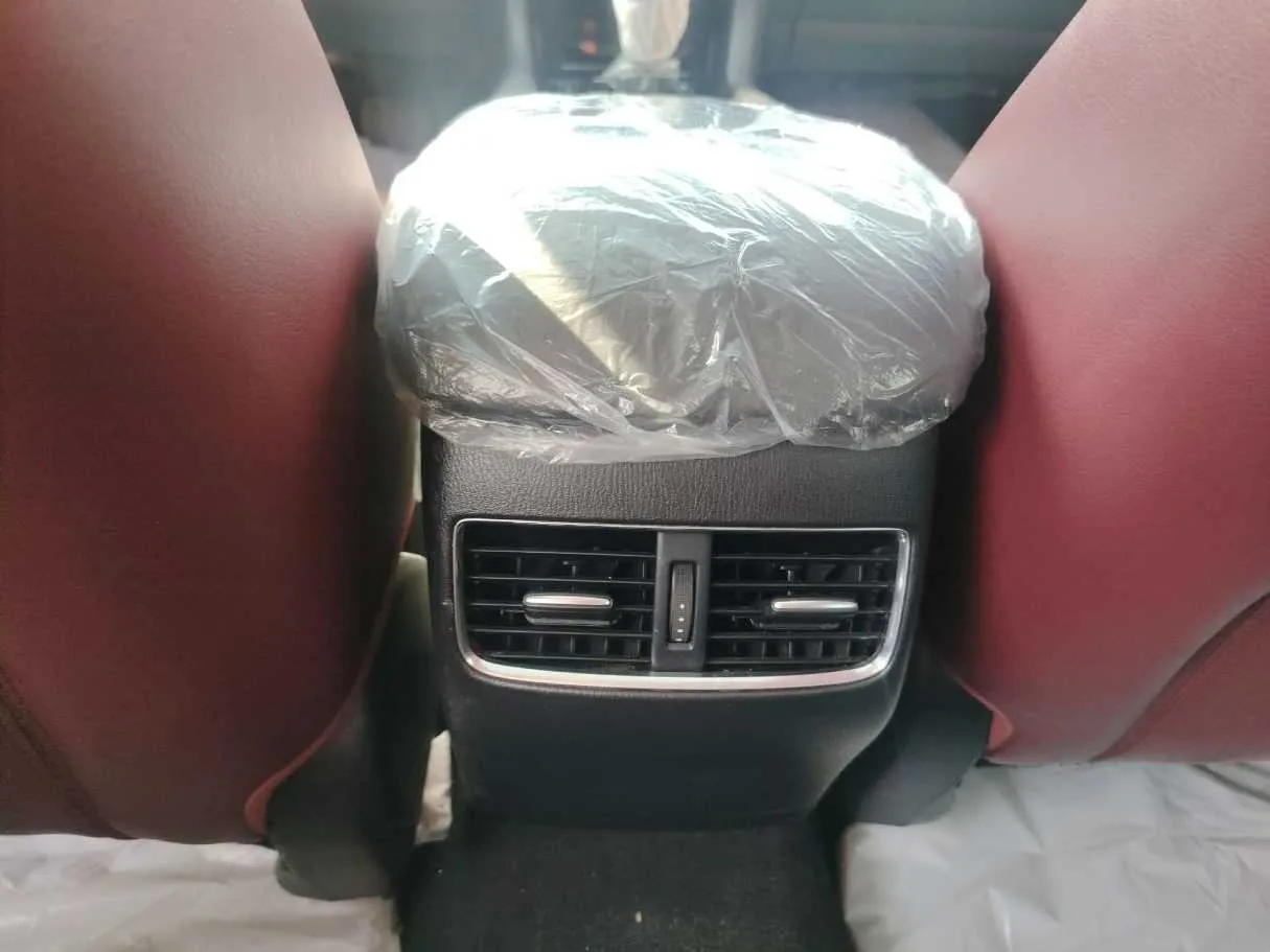 Car image 41