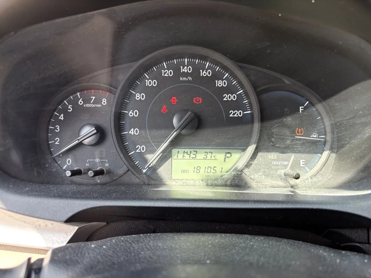 Car image 22