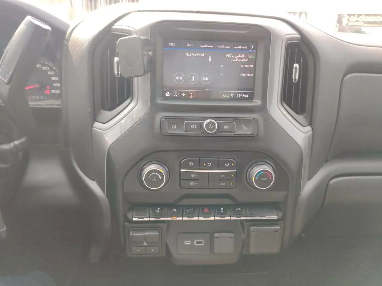 Car image 22