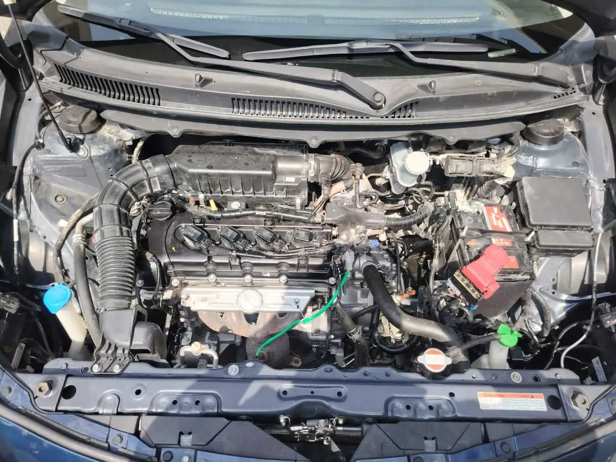 Car image 40