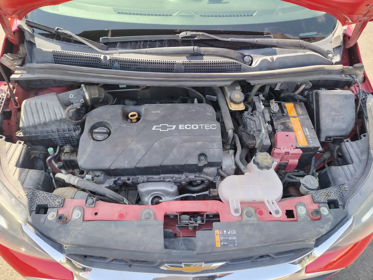 Car image 26