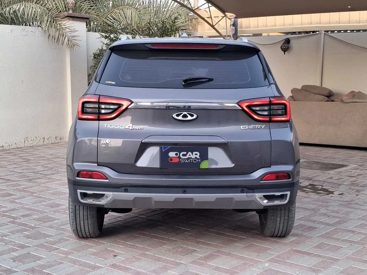 Car image 6