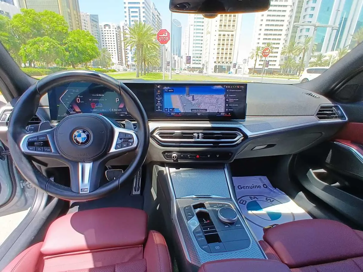 Car image 15