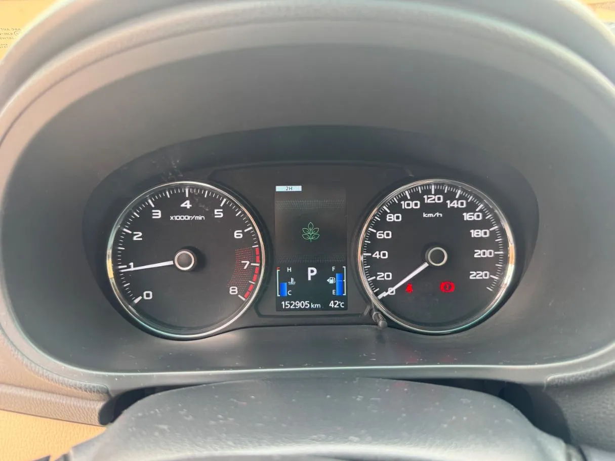 Car image 20