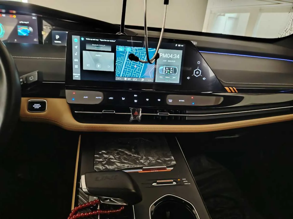 Car image 28