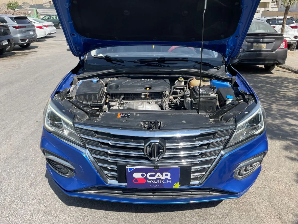 Car image 23