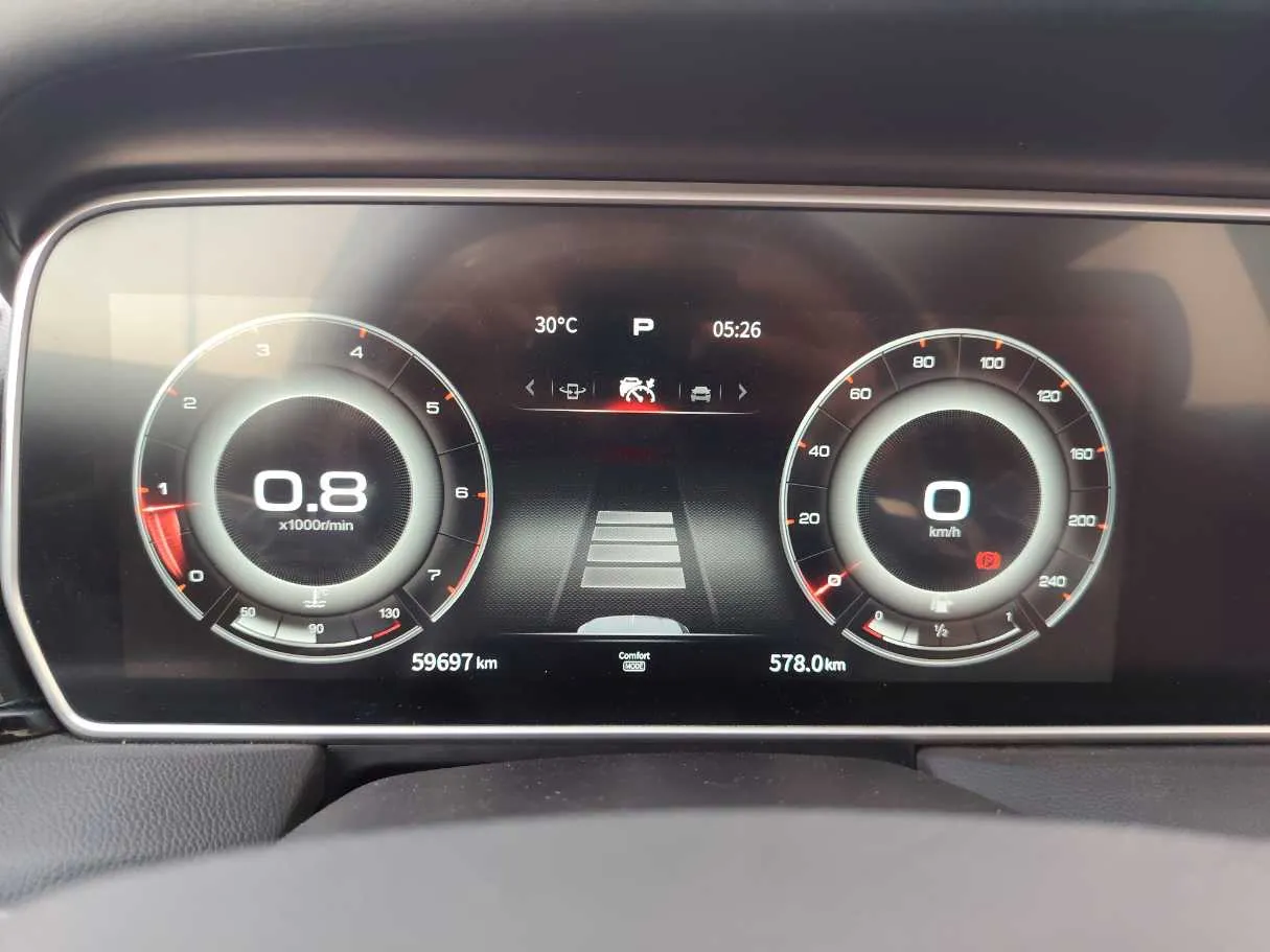Car image 24