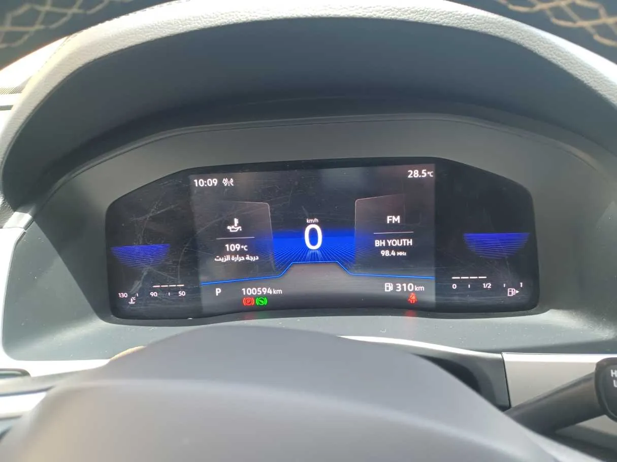 Car image 17