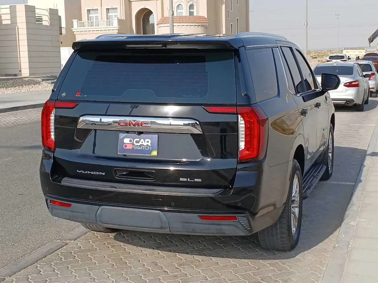 Car image 7