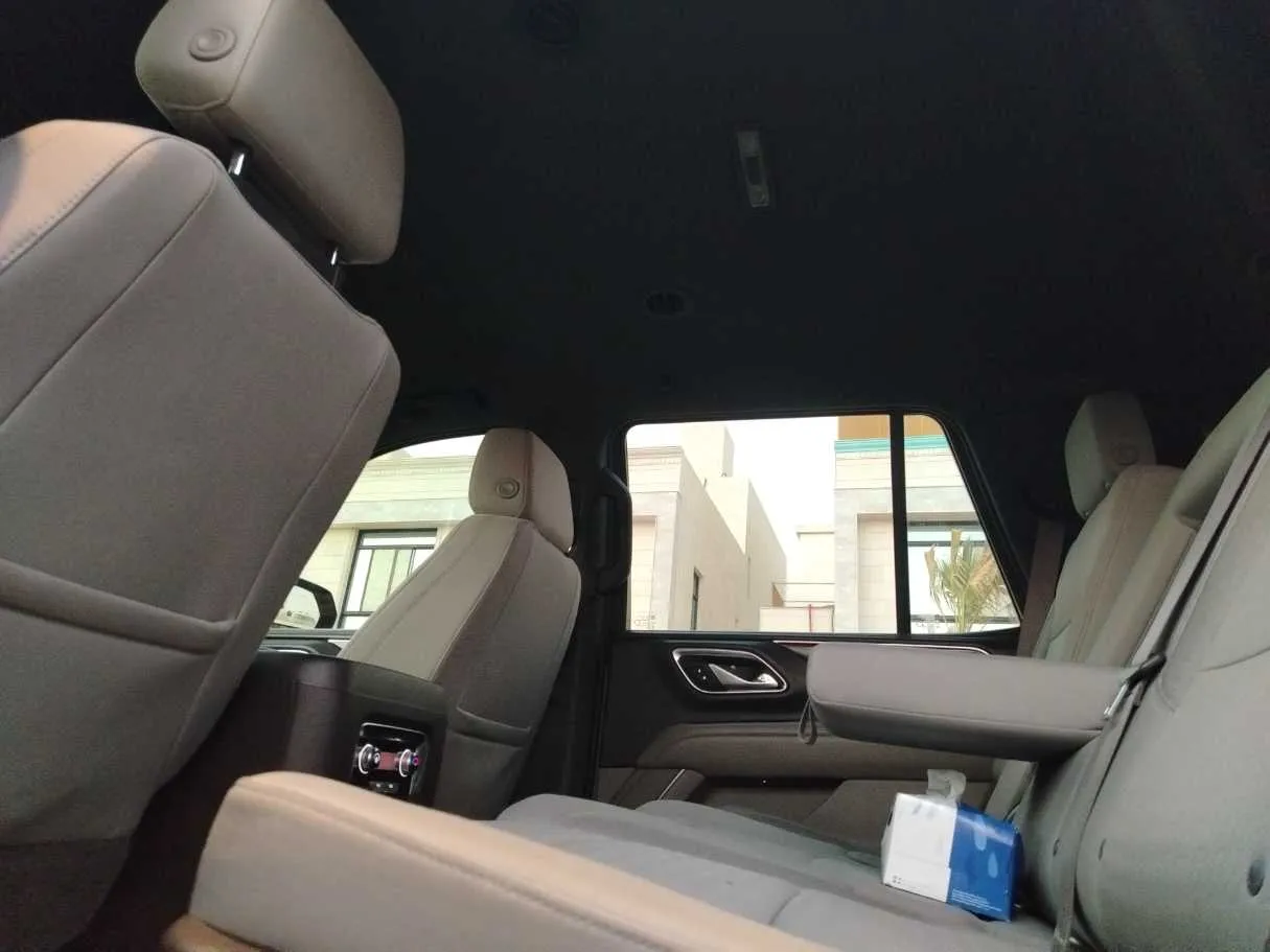 Car image 21