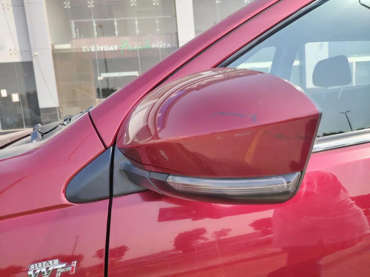 Car image 28