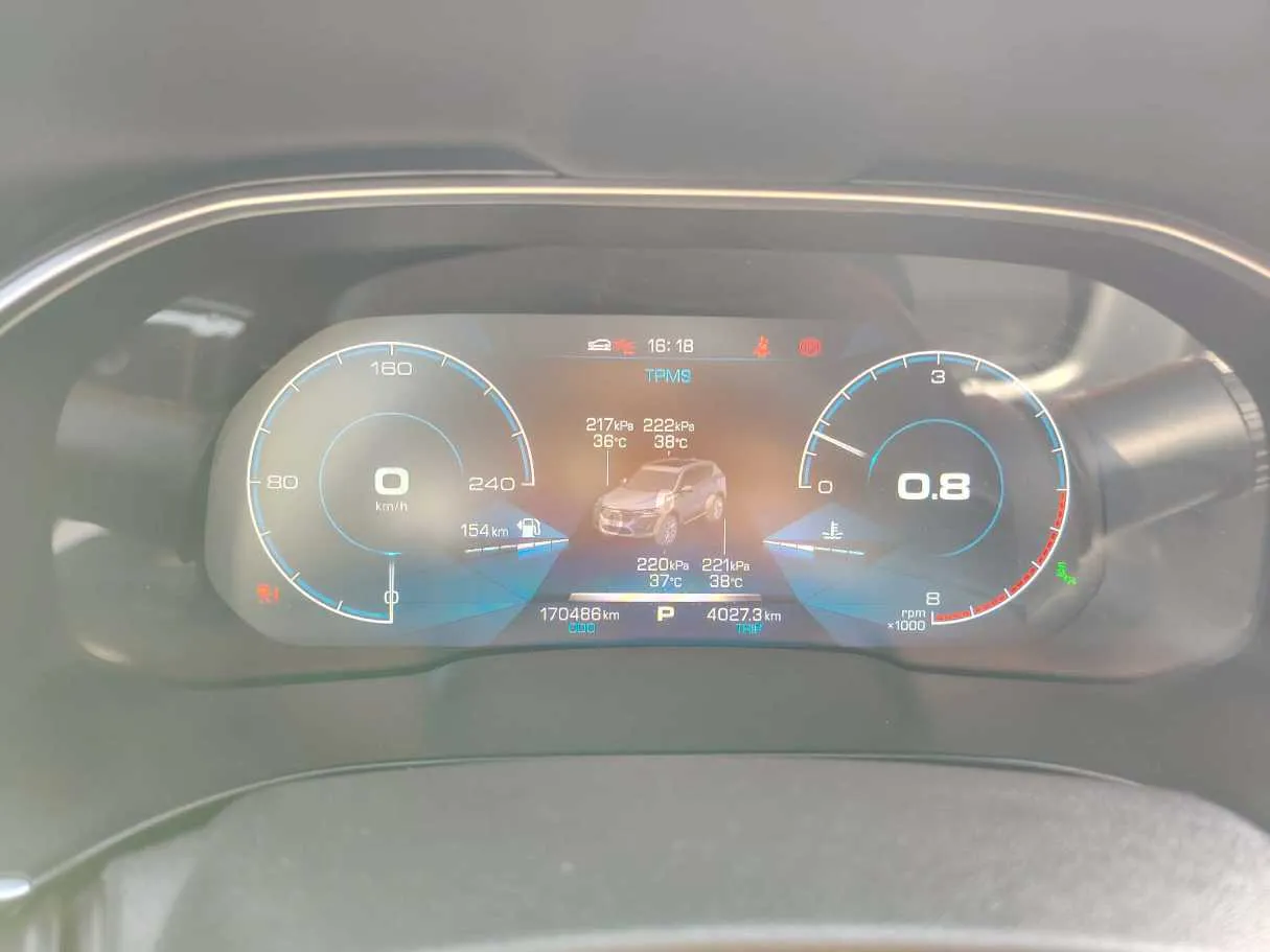 Car image 28