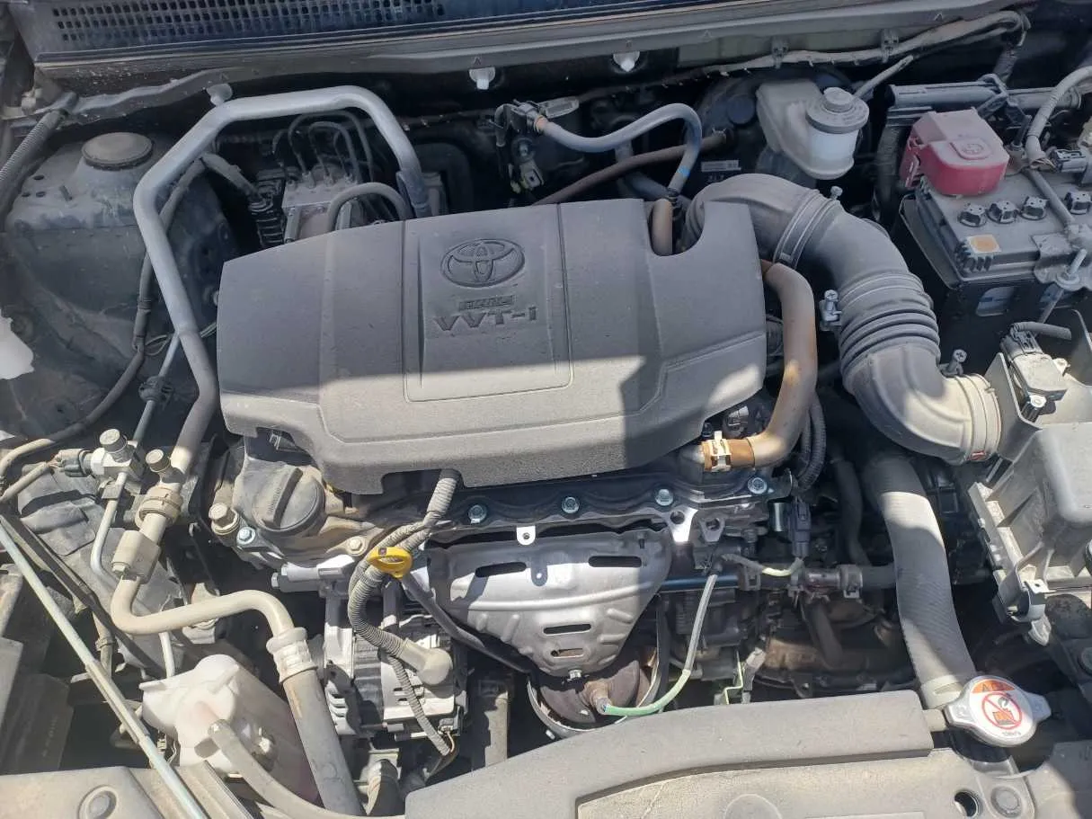 Car image 23