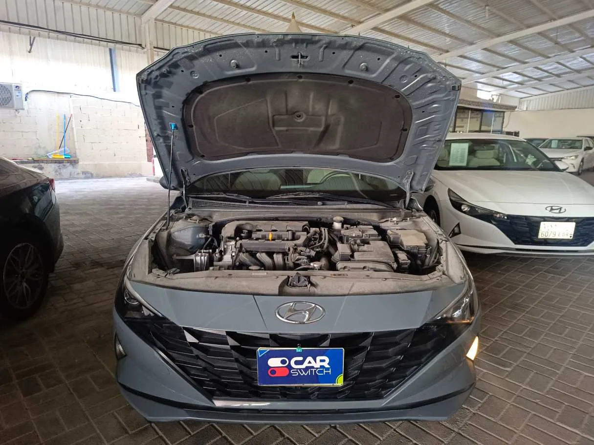 Car image 21