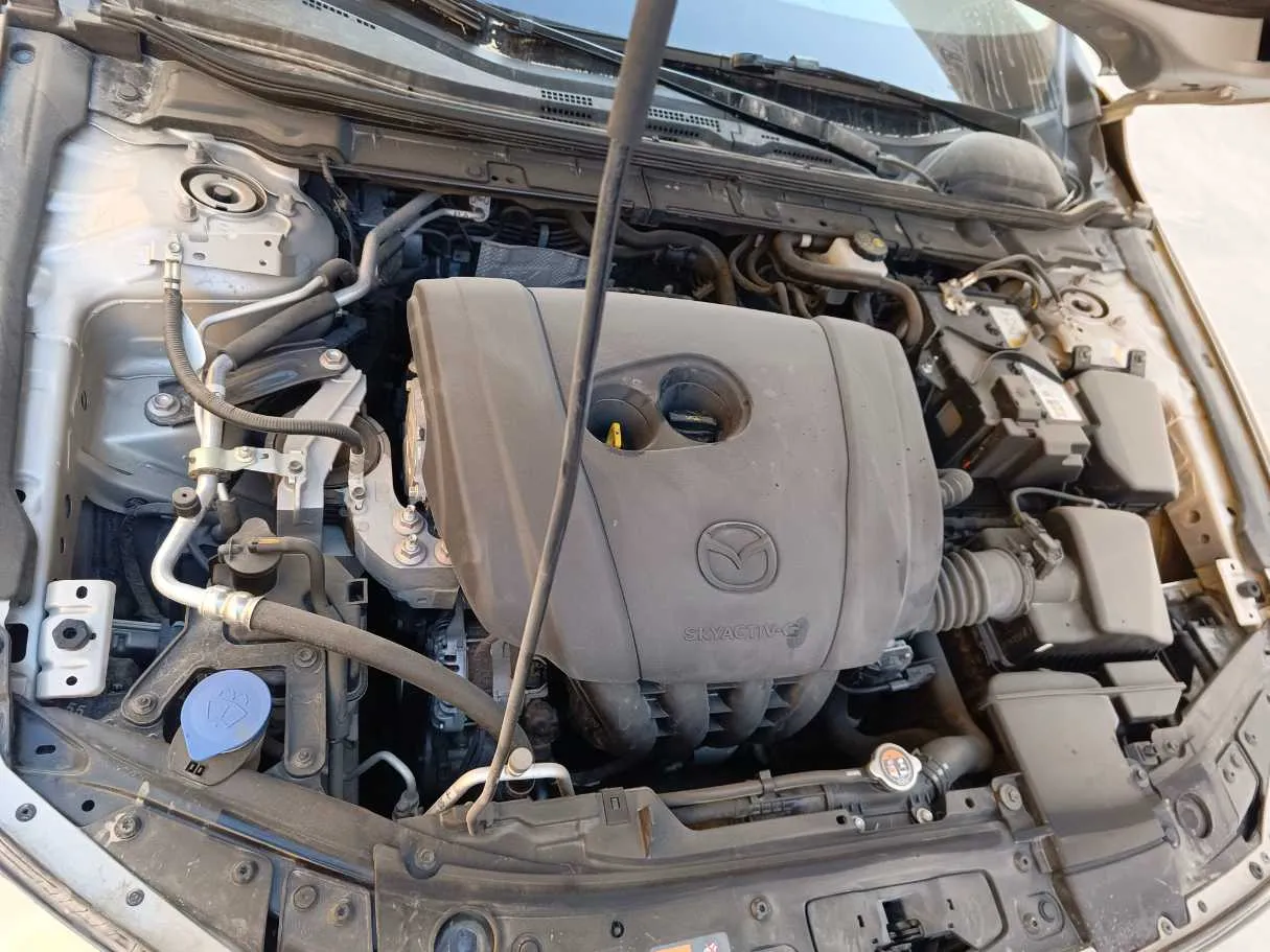 Car image 36
