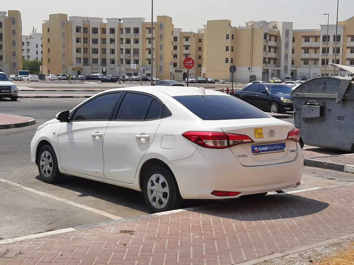 Car image 7