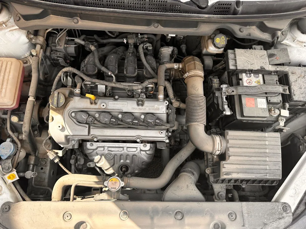 Car image 24